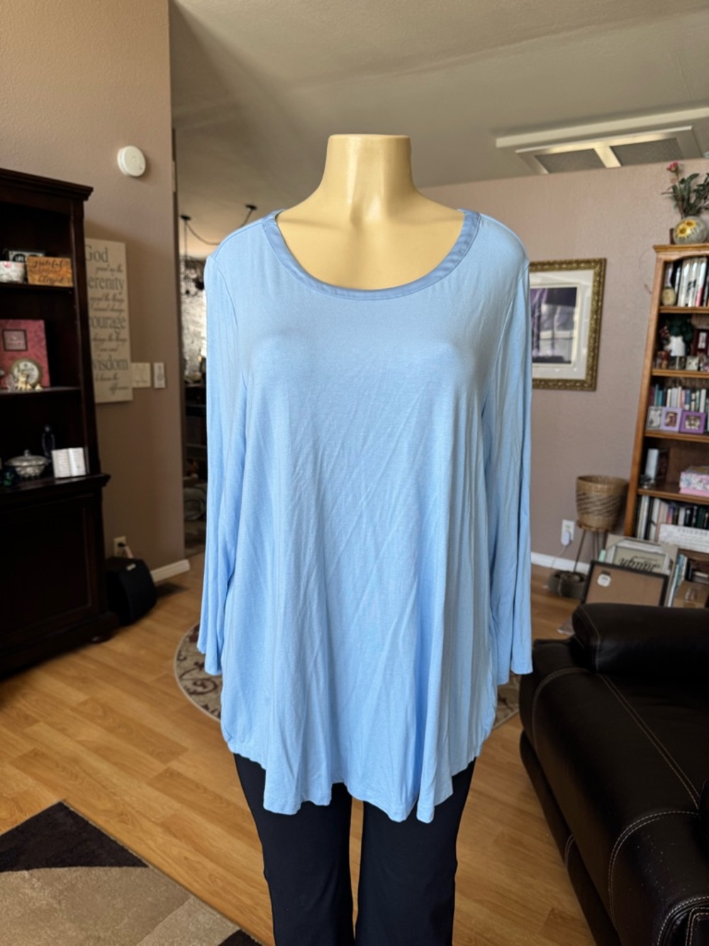 JM Collection light blue long sleeves scoop neck blouse-size 2X